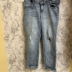 Kut from the Kloth Blue Ankle Cropped Jeans with Distressed Details